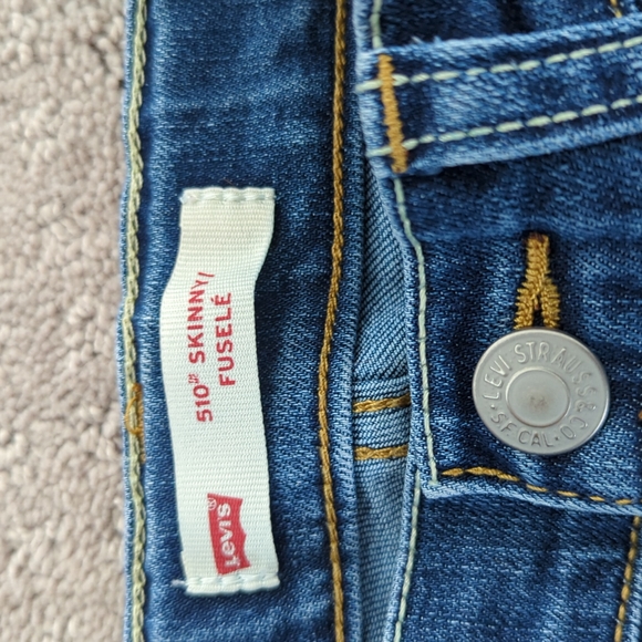 Levi's 510 Skinny Jeans, size 6 - Picture 3 of 5